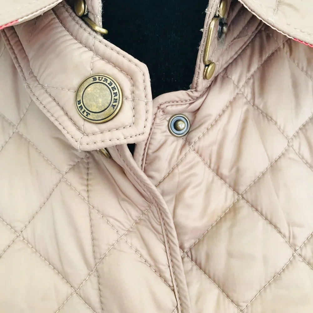 Burberry Brit Classic Quilted Jacket - Taupe - Picture 2 of 4